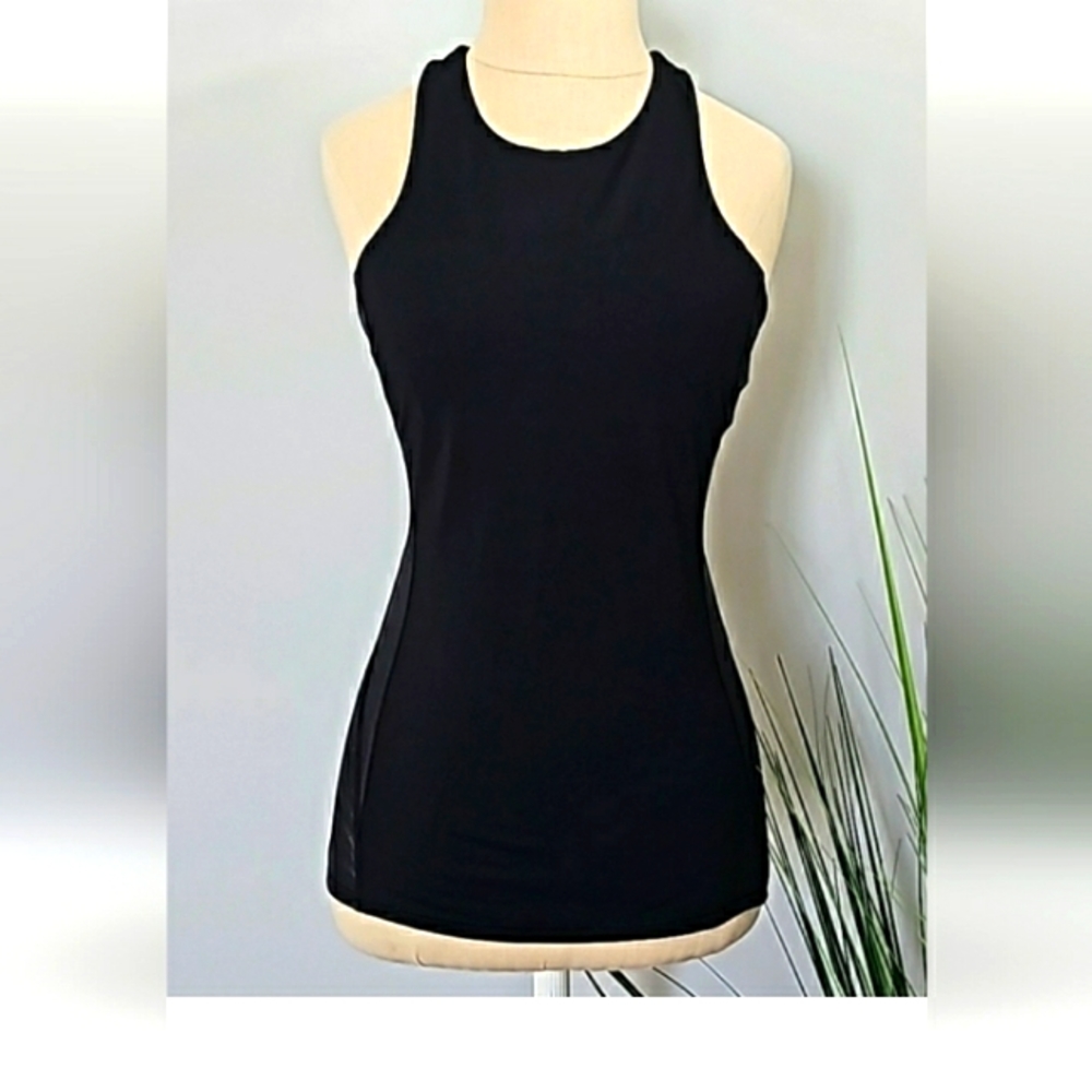 Lululemon Body Con Tank in Black